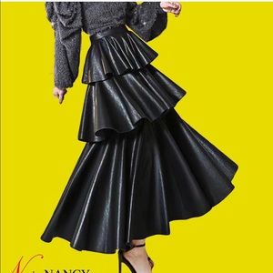 Leather skirt